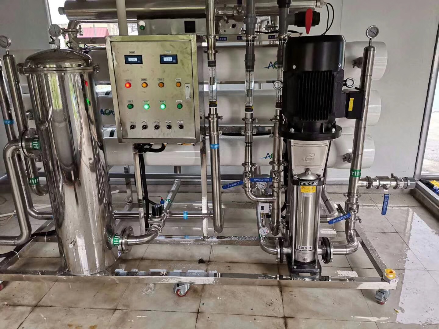 贵阳纯水制备设备，贵州3吨反渗透纯水处理装置