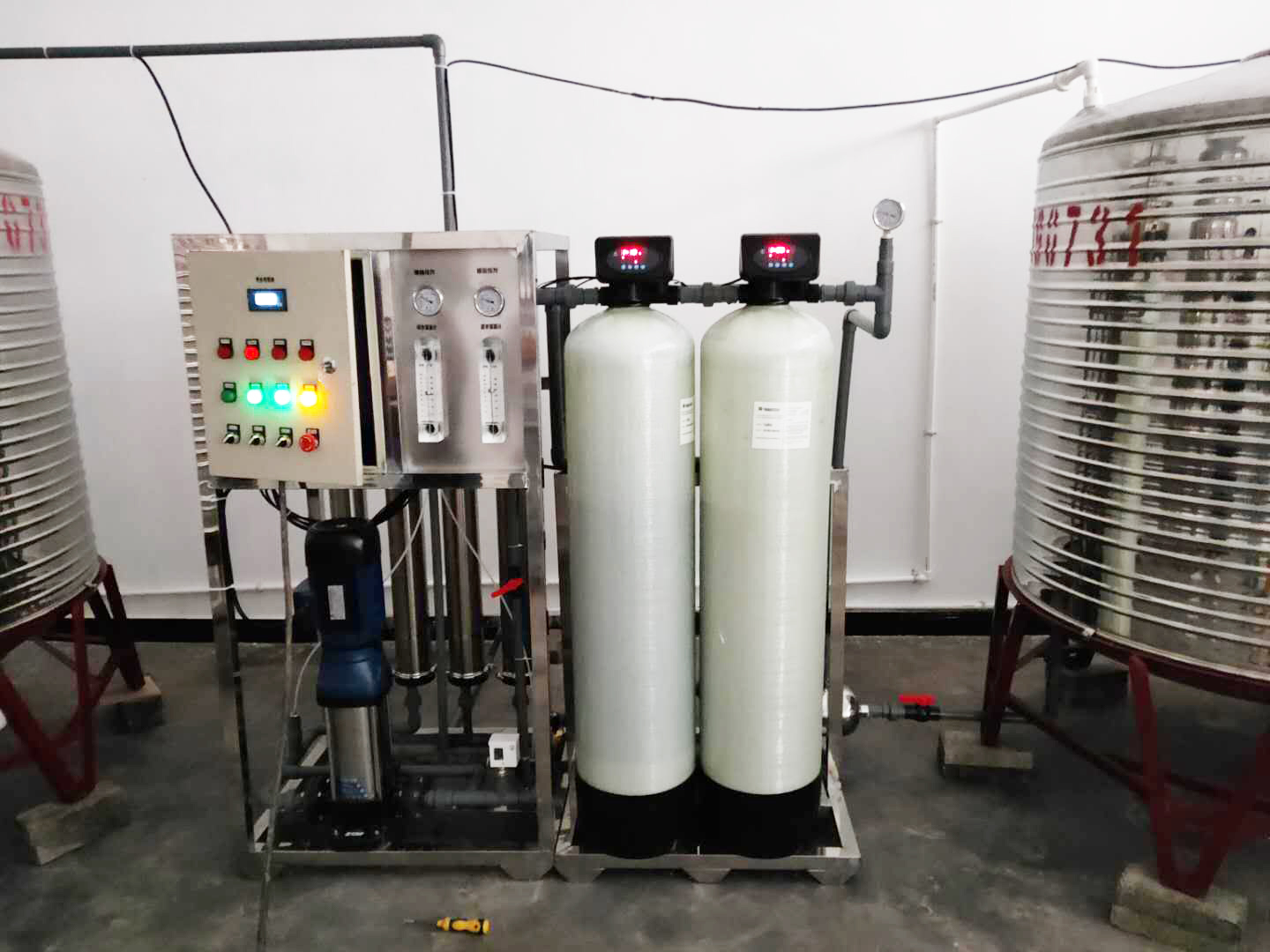 贵州水处理设备厂家，RO反渗透饮用水设备