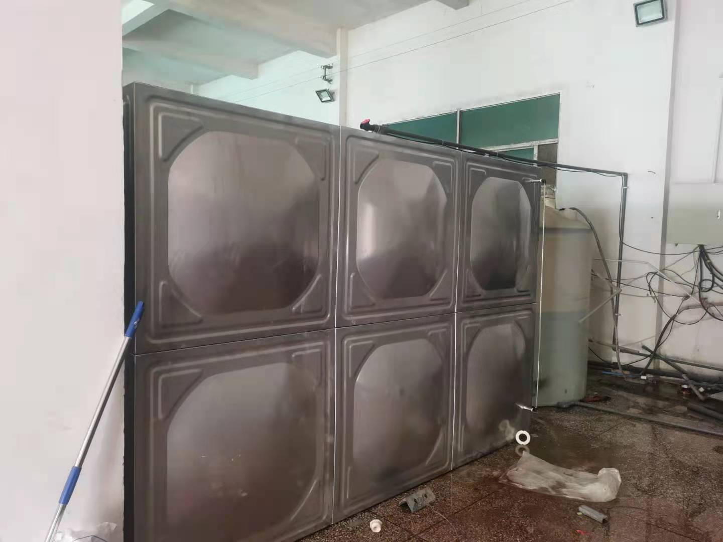 贵州正业集团投资有限公司订购不锈钢水箱